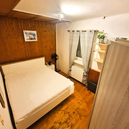 Idylle Zwischen Und Berge Max 4 Personen Apartmán Nin